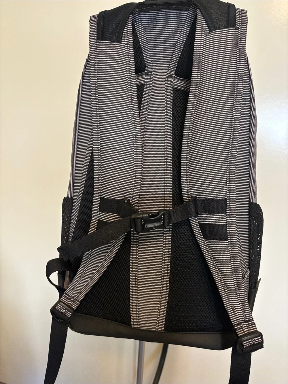 Hurley, PATROL Black & White Striped Backpack, NWT